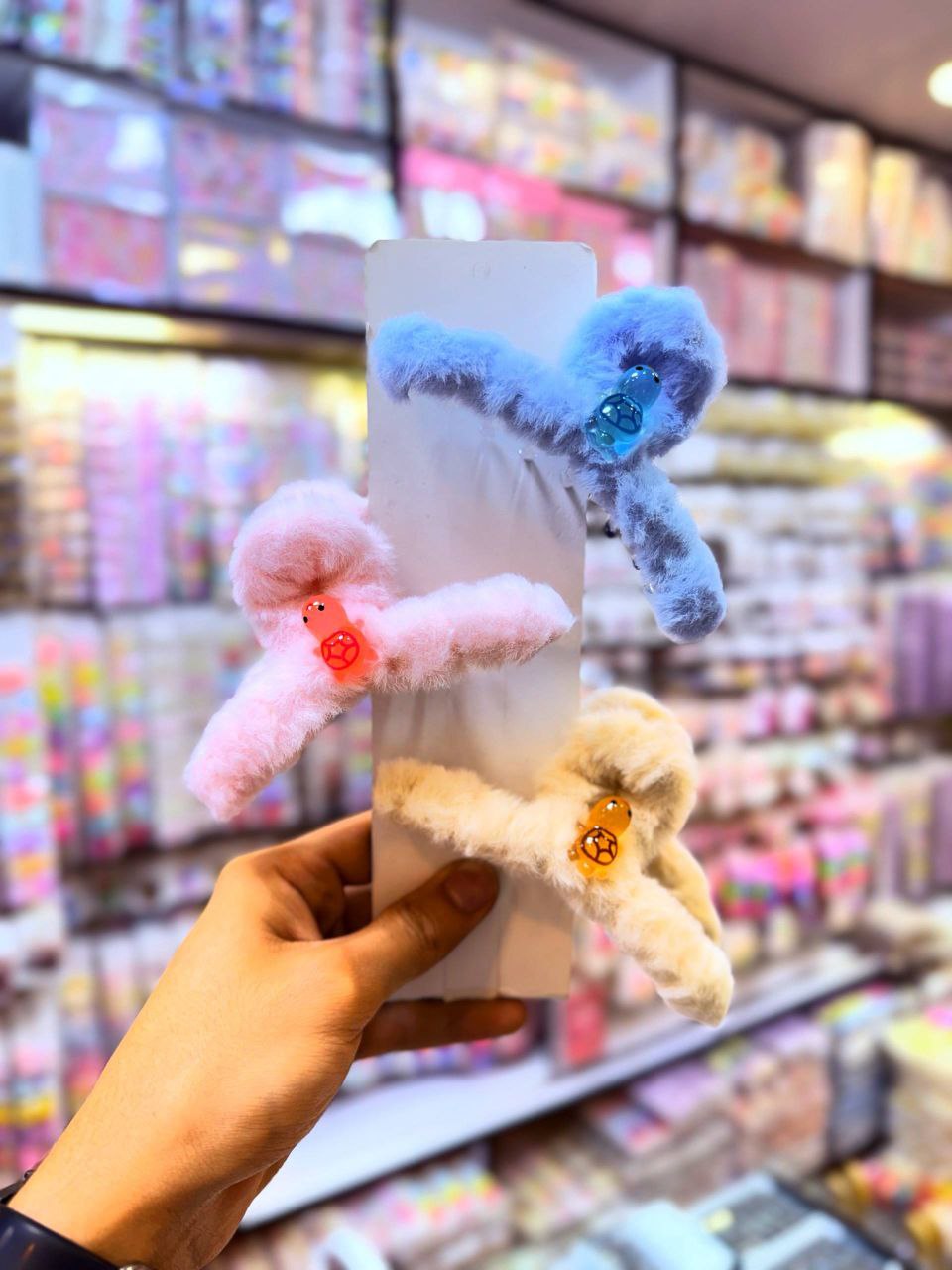 کلیپس خز دار لاک پشتی