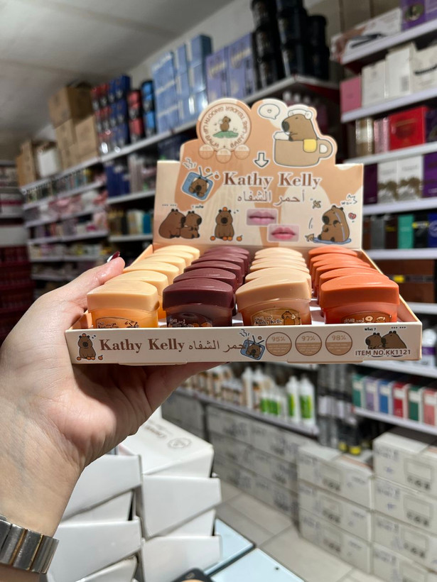 وازلین لب رنگی برند Kathy kelly
